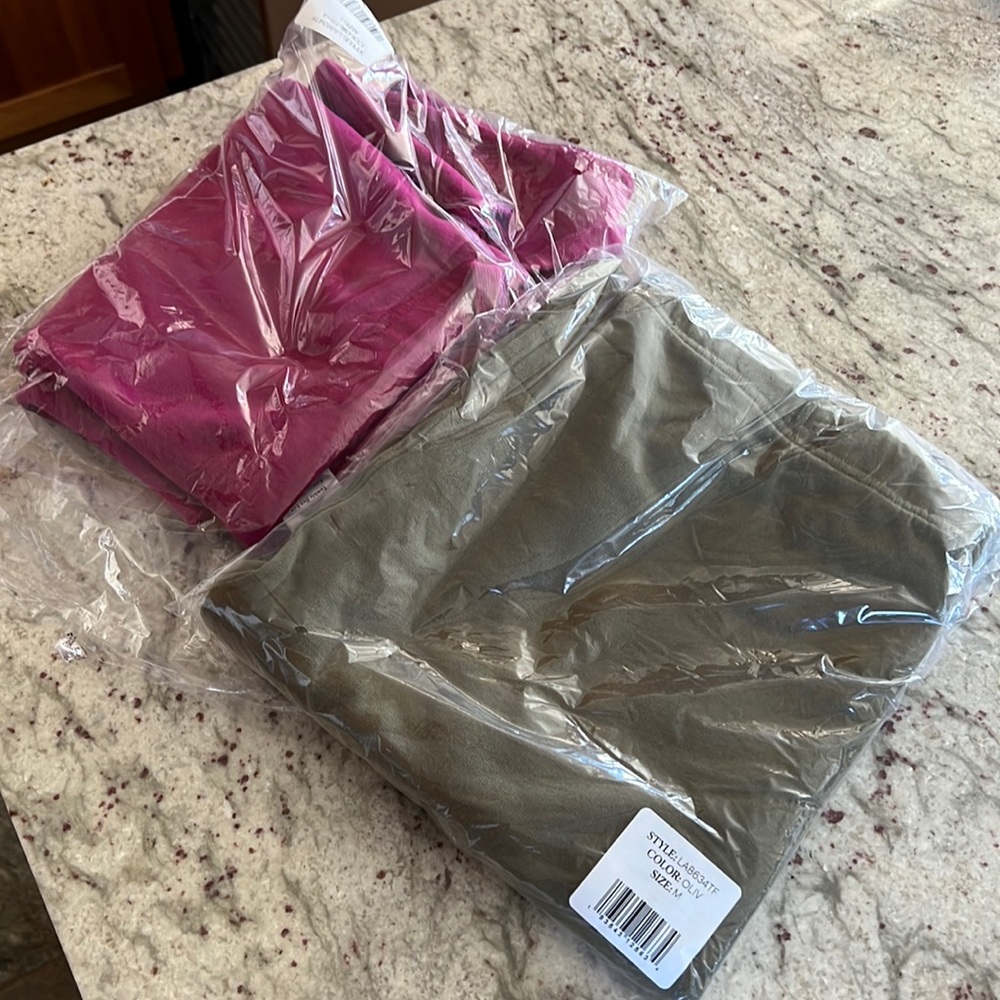Two pairs of Favorite Everyday Sweatpants from Frank & Eileen. Magenta and Olive